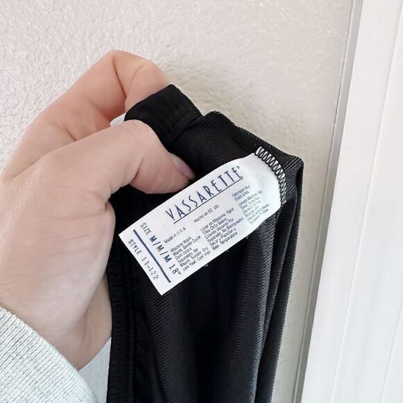 Vintage black slip skirt with slit and Lacey trim - Picture 3 of 3